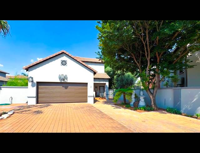 3 BEDROOM HOUSE FOR SALE IN MIDFIELD ESTATE